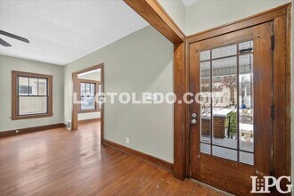 4136 N Lockwood Ave in Toledo, OH - Building Photo - Building Photo