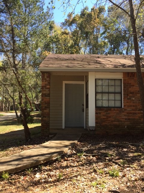 property at 1079 Sutor Rd