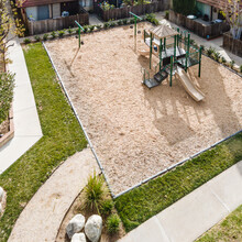 Longview Apartment Homes in Tustin, CA - Building Photo - Building Photo