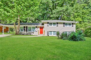 2362 Springdale Cir SW