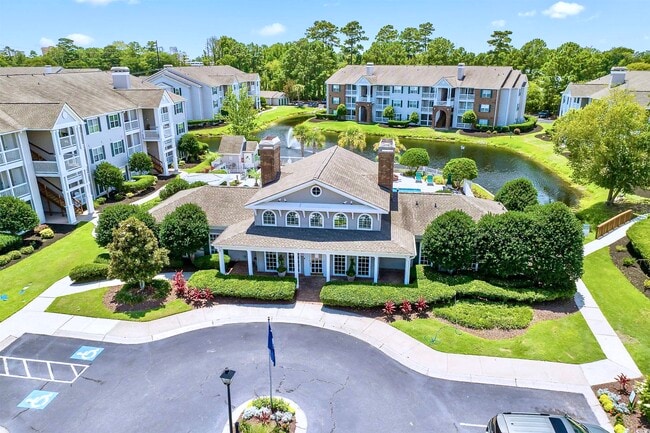 3735 Block House Way, Unit 135 in Myrtle Beach, SC - Foto de edificio - Building Photo