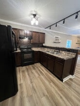 2094 Buck Smith Hill Rd in Palmyra, TN - Building Photo - Building Photo