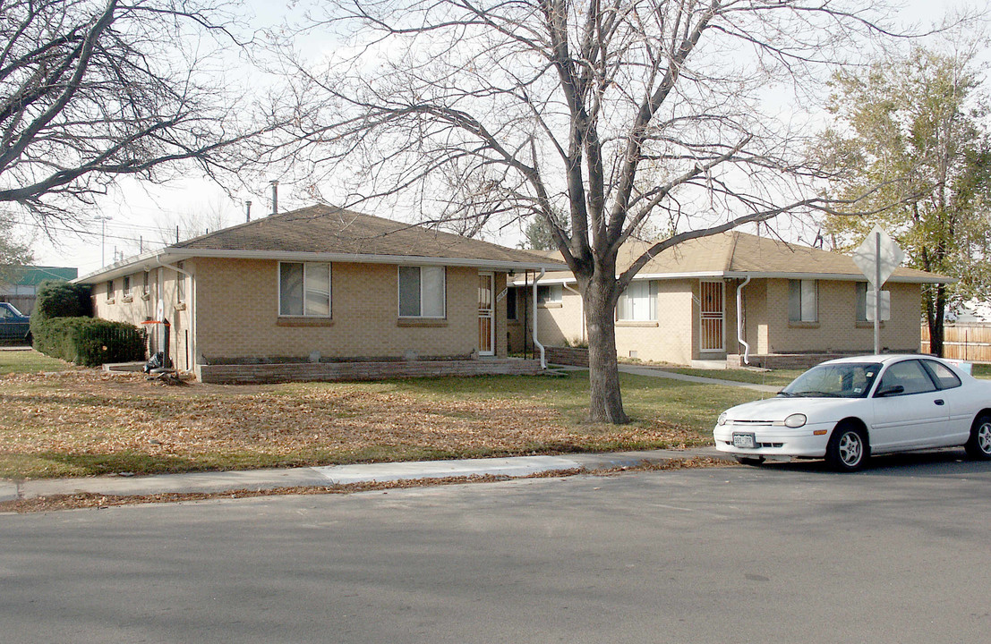 10632 E 4th Way in Aurora, CO - Building Photo