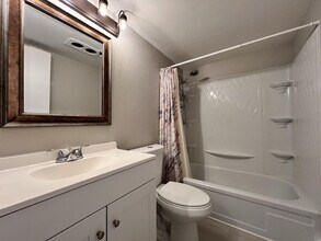 55 Kingswood E in West Palm Beach, FL - Building Photo - Building Photo