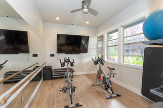 Whisper Sky in Denver, CO - Foto de edificio - Interior Photo