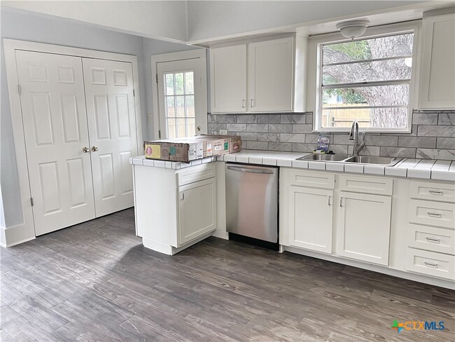 property at 420 Willow Ave
