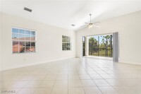 7854 Hawthorne Terrace in Naples, FL - Foto de edificio - Building Photo