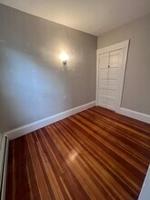30 Hancock St, Unit 3 in Cambridge, MA - Building Photo - Building Photo
