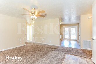 2426 Mill Creek Rd in Jacksonville, FL - Building Photo - Building Photo