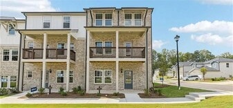 403 Elise Wy in Lawrenceville, GA - Building Photo