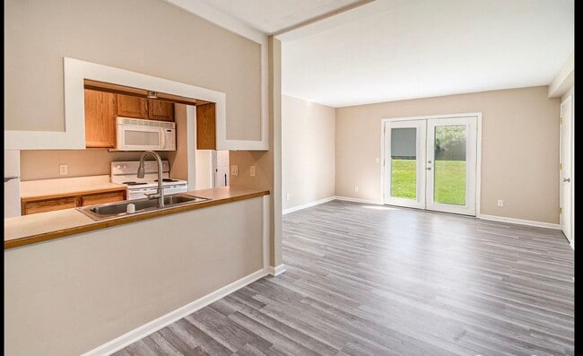 property at 4348 Norman Dr SE