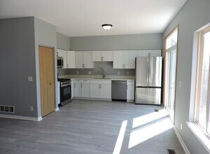 357 Richmond Dr in Romeoville, IL - Building Photo - Building Photo