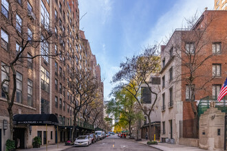 431 E 52nd St in New York, NY - Building Photo - Building Photo