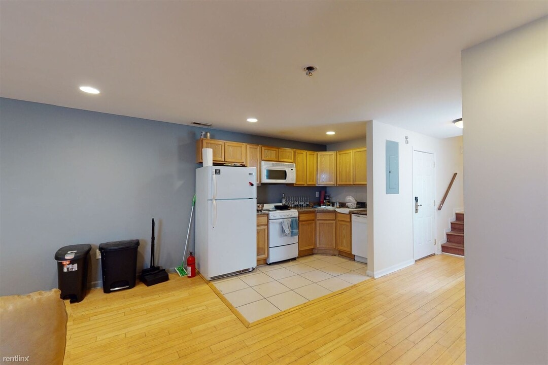 1708 N 18th St Photo