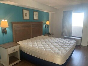 5-B Riptide Bch Clb in Myrtle Beach, SC - Building Photo - Building Photo