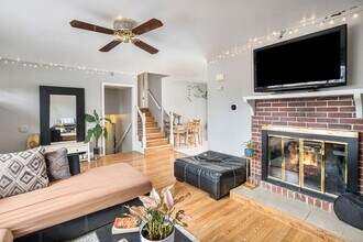 916 Ponderosa Dr in Fort Collins, CO - Building Photo - Building Photo