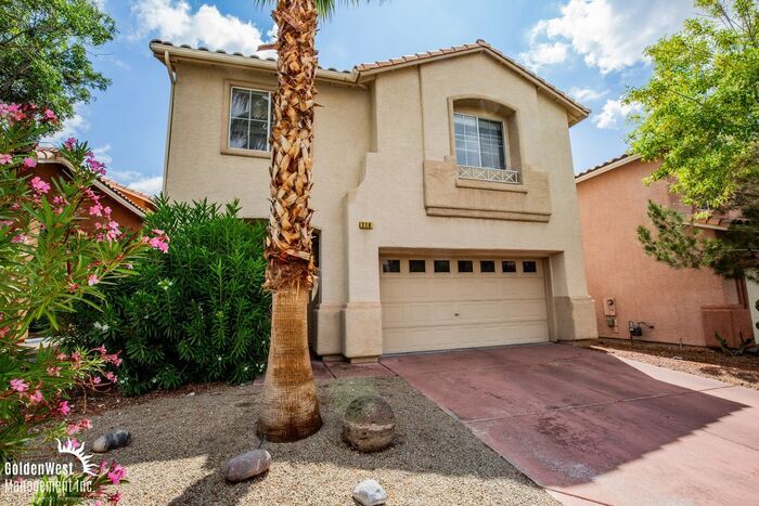 216 McHenry St in Las Vegas, NV - Building Photo