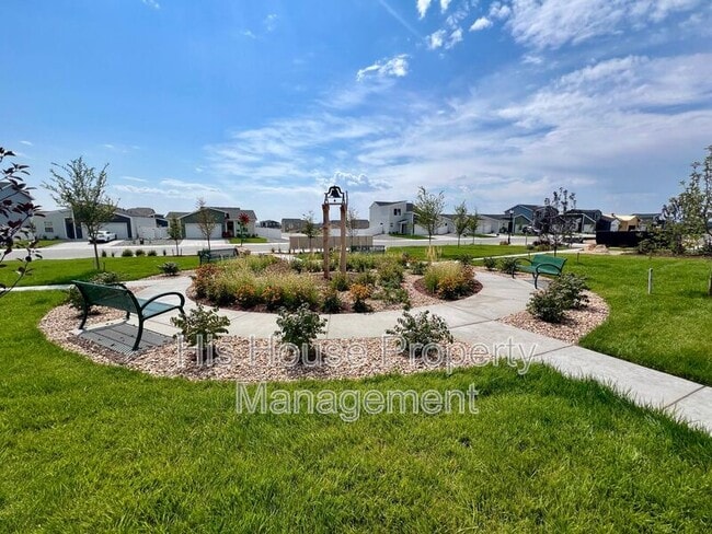 3905 Canoe St in Evans, CO - Building Photo - Building Photo