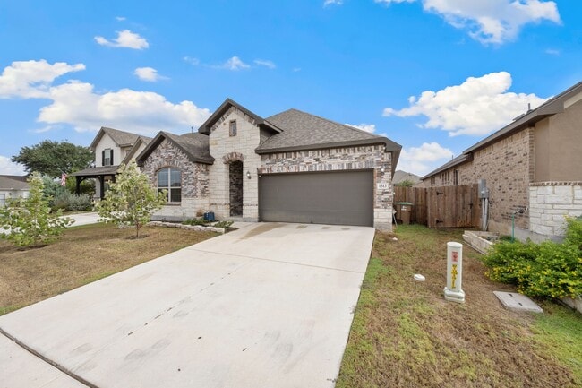 1513 Anhalt Rnch in New Braunfels, TX - Building Photo - Building Photo