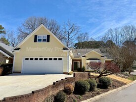 101 Prestwick Pl in Cary, NC - Building Photo