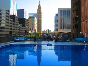 1020 15th St, Unit 21M in Denver, CO - Building Photo - Building Photo
