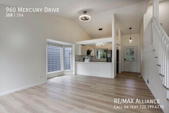 960 Mercury Dr in Lafayette, CO - Building Photo - Building Photo