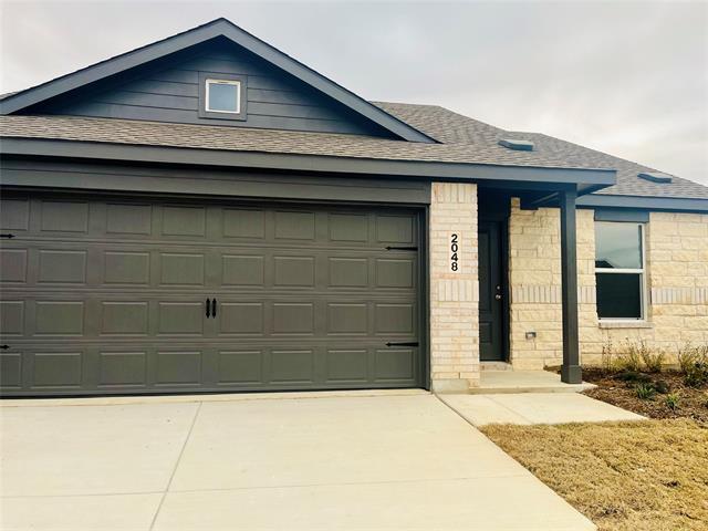 2048 Stable Ln in Aubrey, TX - Building Photo - Building Photo