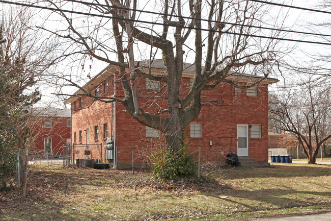 4401 Norene Ln in Louisville, KY - Foto de edificio - Building Photo