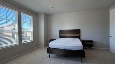 9404 Caddo Ridge Ln in Houston, TX - Building Photo - Building Photo