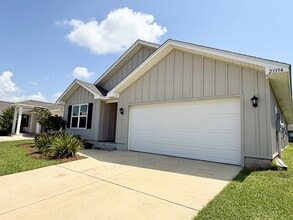 23354 Shadowridge Dr in Daphne, AL - Building Photo - Building Photo