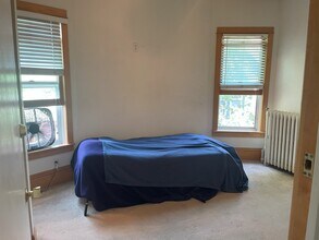 2312 Bryant Ave S, Unit 3 in Minneapolis, MN - Building Photo - Building Photo
