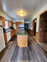 5625 Tower Ave in Superior, WI - Building Photo - Building Photo