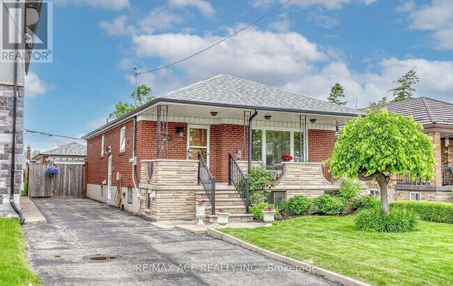 property at 16 Marta Ave