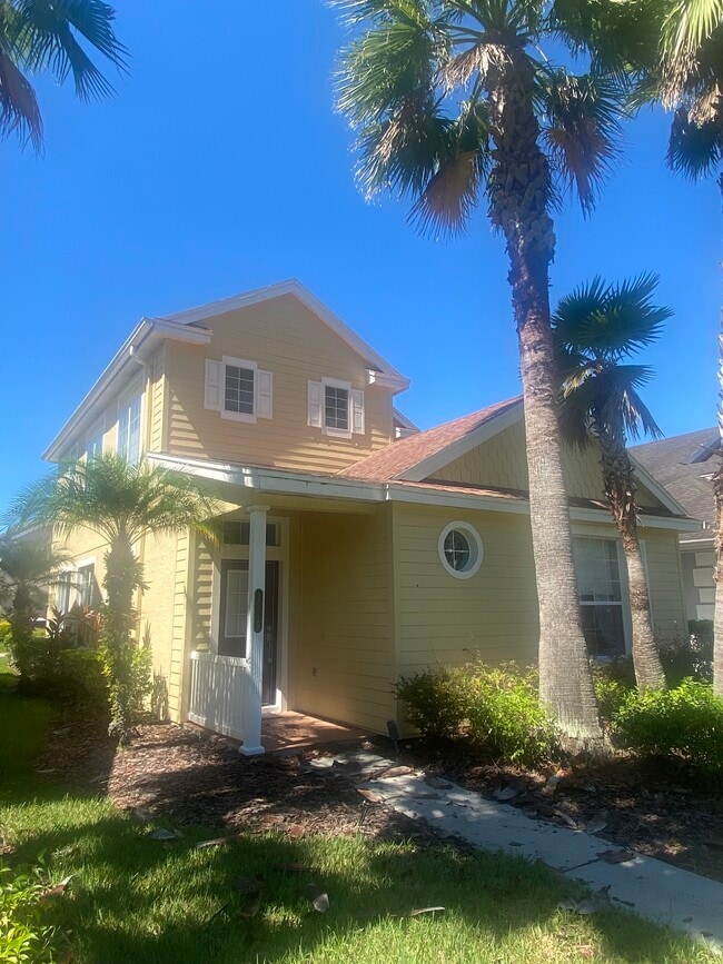 20025 Heritage Point Dr in Tampa, FL - Foto de edificio - Building Photo