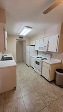 2925 N Casa Tomas Ct in Phoenix, AZ - Building Photo - Building Photo