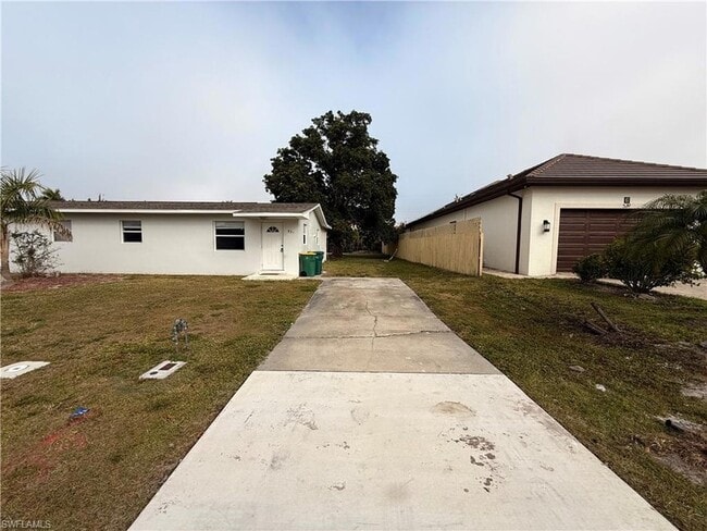 531 99th Ave N in Naples, FL - Building Photo - Building Photo