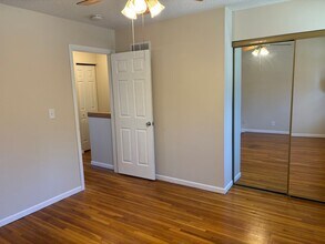 921 N 4th St in Clinton, IA - Building Photo - Building Photo