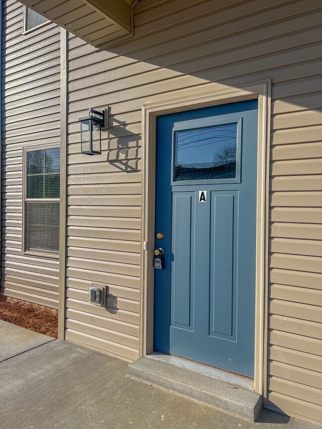 305 Ranger Ln in Clarksville, TN - Building Photo - Building Photo