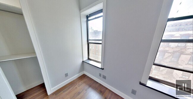 Orchard Street, Unit 16 in New York, NY - Foto de edificio - Building Photo