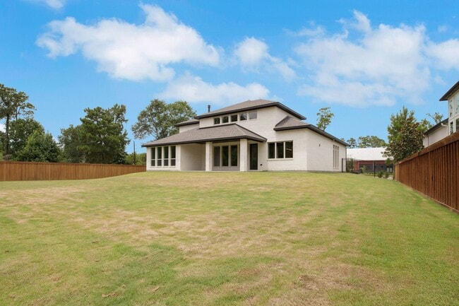 8546 Burdekin Rd in Magnolia, TX - Building Photo - Building Photo