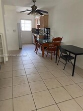 6511 Santona St in Coral Gables, FL - Building Photo - Building Photo