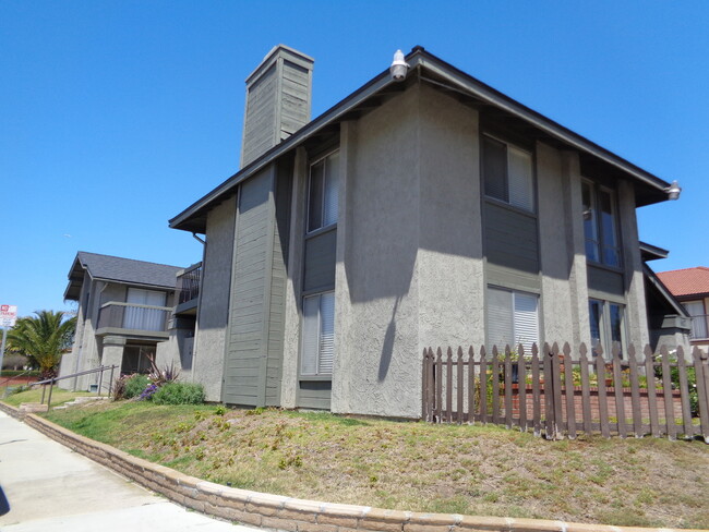 property at 607 E Utica Ave