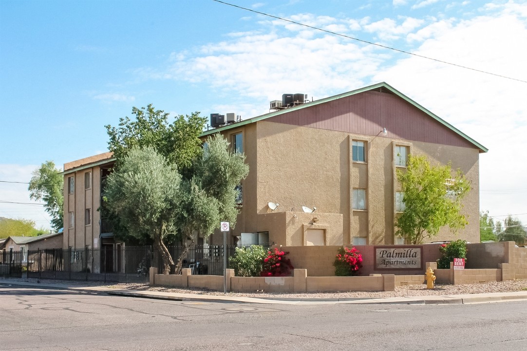 Hatcher Heights in Phoenix, AZ - Building Photo