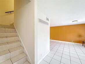 2686 NW 60th Way in Sunrise, FL - Building Photo - Building Photo
