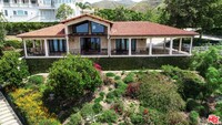 3775 Puerco Canyon Rd in Malibu, CA - Building Photo - Building Photo