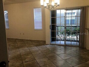 102 Vista Verdi Cir in Lake Mary, FL - Foto de edificio - Building Photo