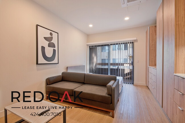 7810 Topanga Canyon Blvd