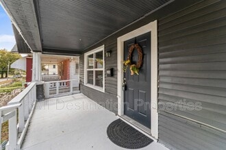 2404 N 12th St in Kansas City, KS - Building Photo - Building Photo