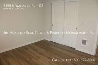 2155 N Wahanna Rd in Seaside, OR - Building Photo - Building Photo