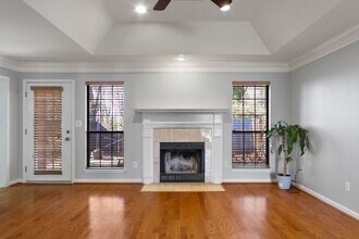 2013 Fox Ridge Rd in Tuscaloosa, AL - Building Photo - Building Photo